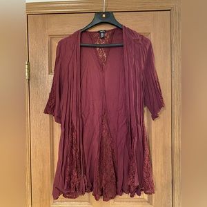 Rue 21 women’s kimono